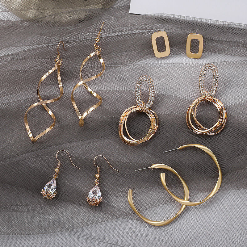 Korean Temperament Earrings Cold Wind Earrings