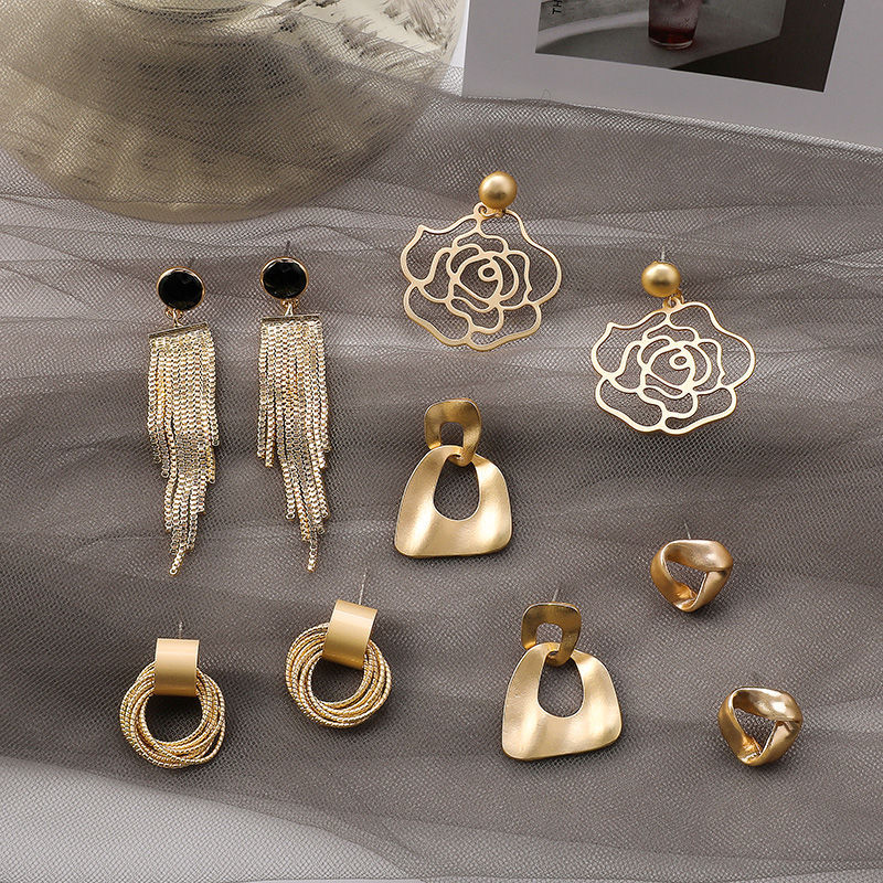 Korean Temperament Earrings Cold Wind Earrings