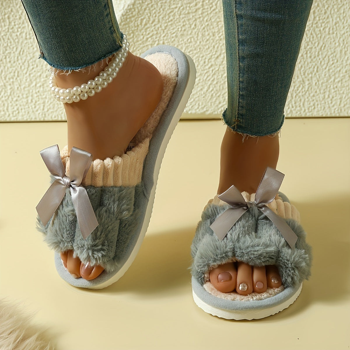 Bow Plush Indoor Slippers — Soft & Cosy House Shoes